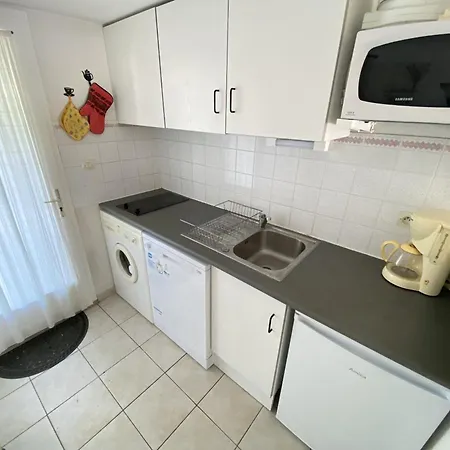 Dom wakacyjny Pavillon 5 Pers Avec Piscine Et Parking A - Fr-1-781-60 Valras-Plage